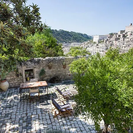 The Sicilian Escape - Garden House * Modica