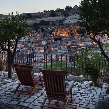 The Sicilian Escape - Garden House Holiday home Modica